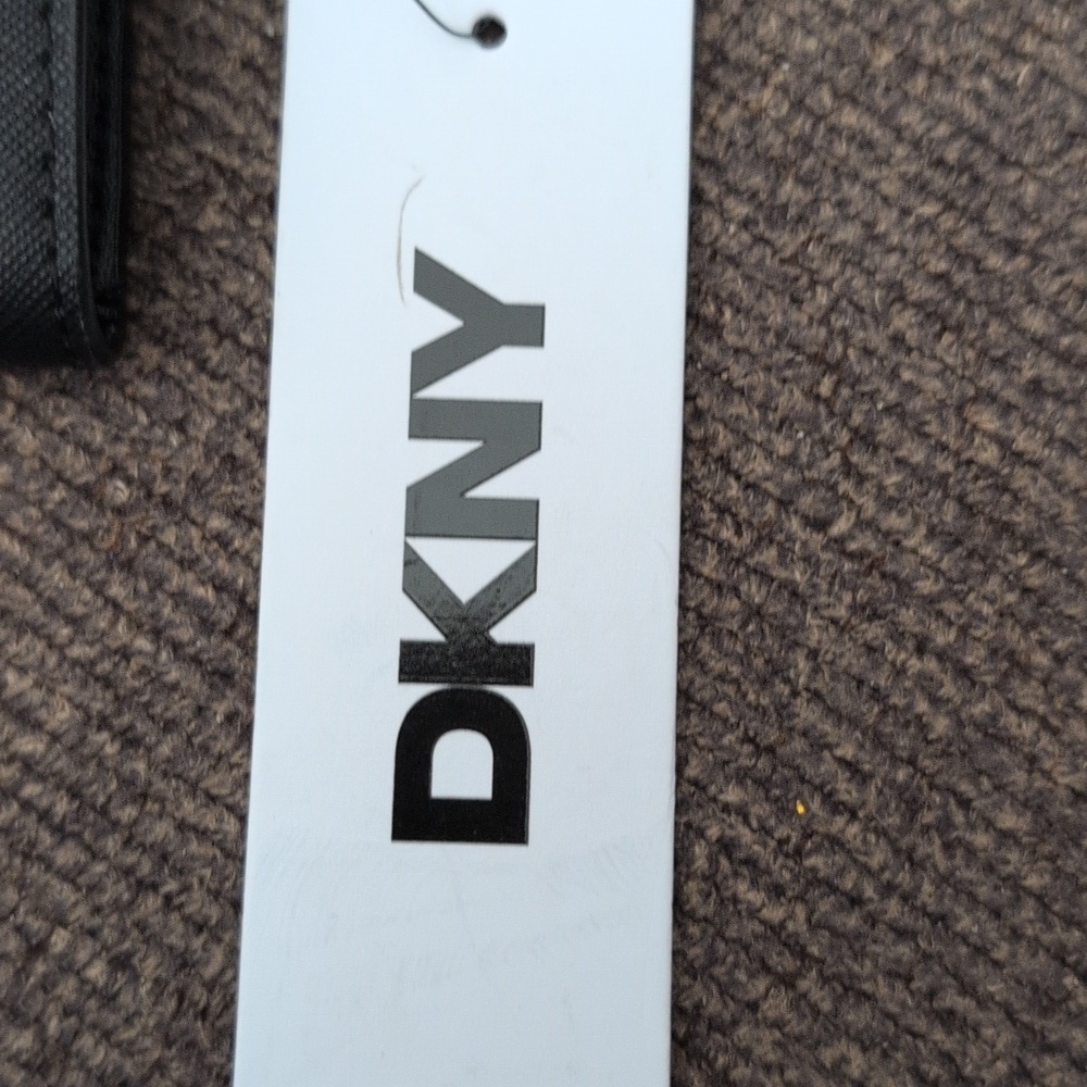 NWT DKNY Black Textured Bifold Mini Wallet - Picture 6 of 7